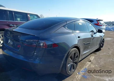 2018 Tesla Model S 100D/75D/P100D from USA, damaged, VIN 5YJSA1E25JF258717